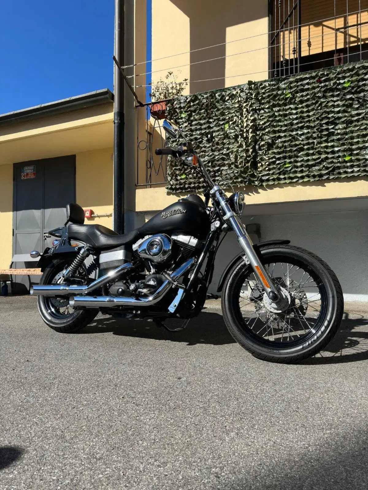 Harley-Davidson 1584 Street Bob (2008 - 15) - FXDB