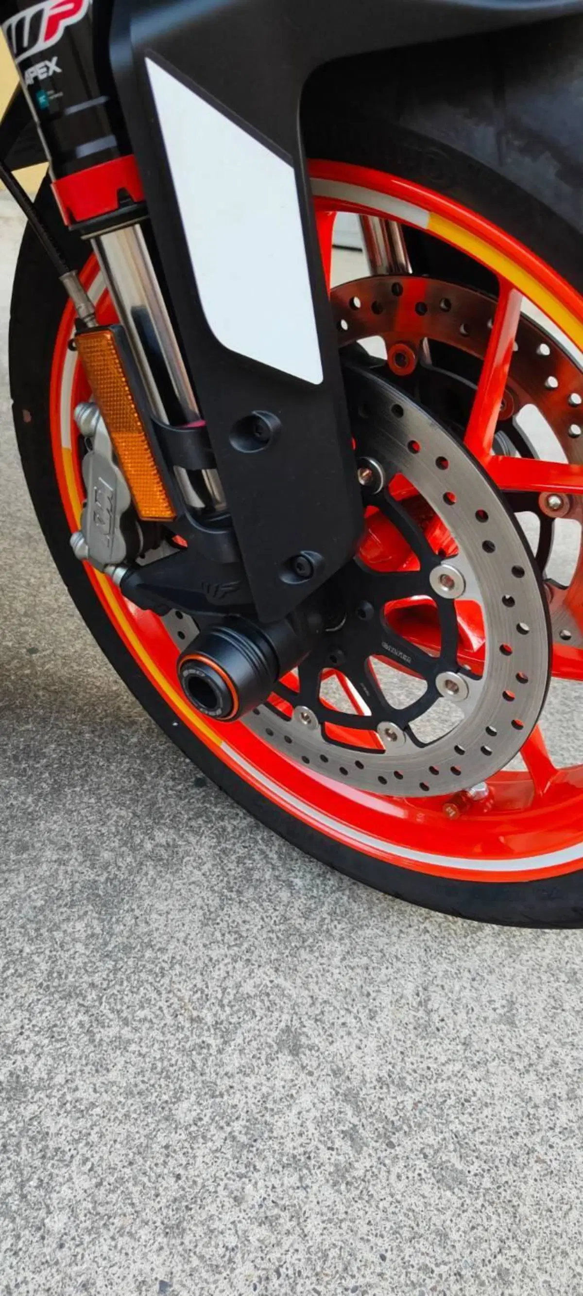 KTM 890 Duke GP (2022 - 23) (10)