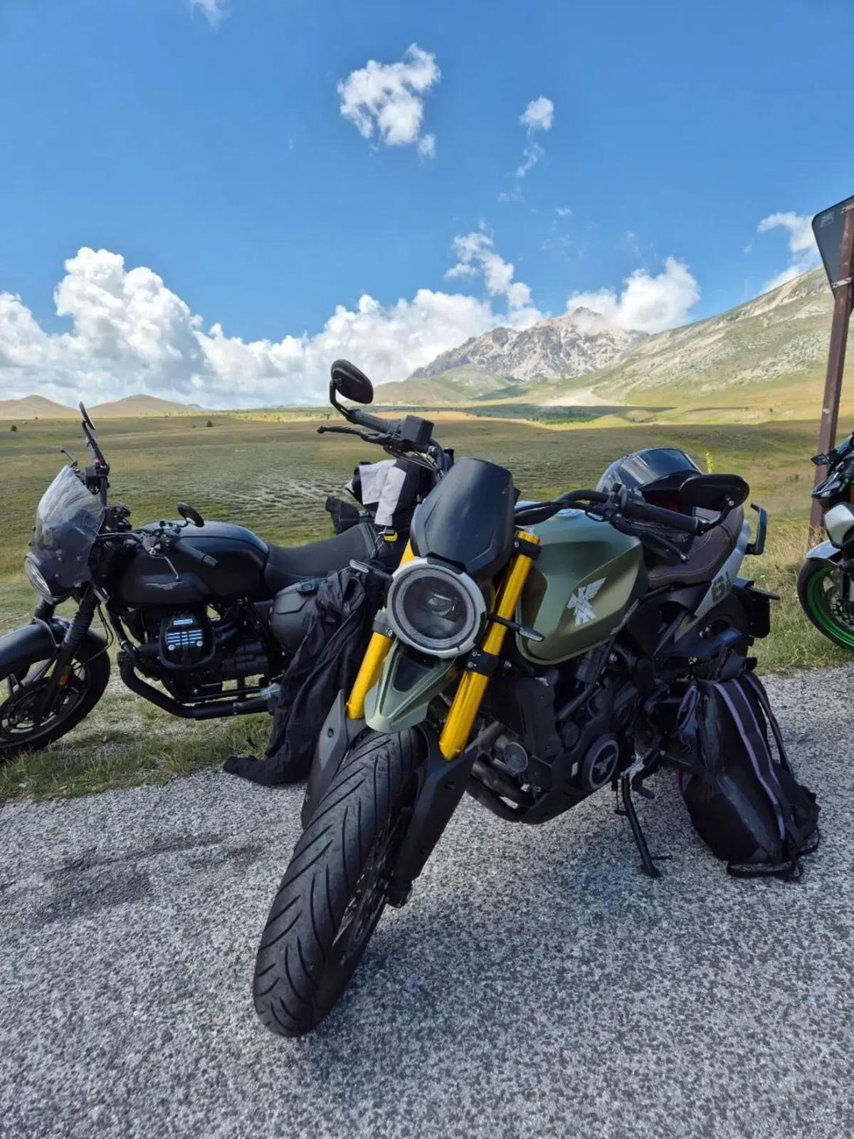 Moto Morini SEIEMMEZZO SCR (2022 - 26) (2)