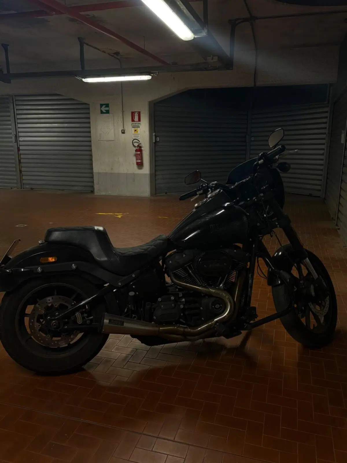 Harley-Davidson 1800 Low Rider S (2016 - 17) - FXDLS (8)