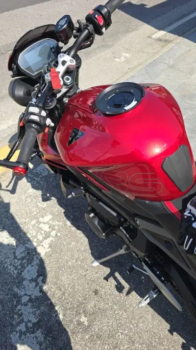 Triumph Street Triple 765 RS (2023 - 26) usata