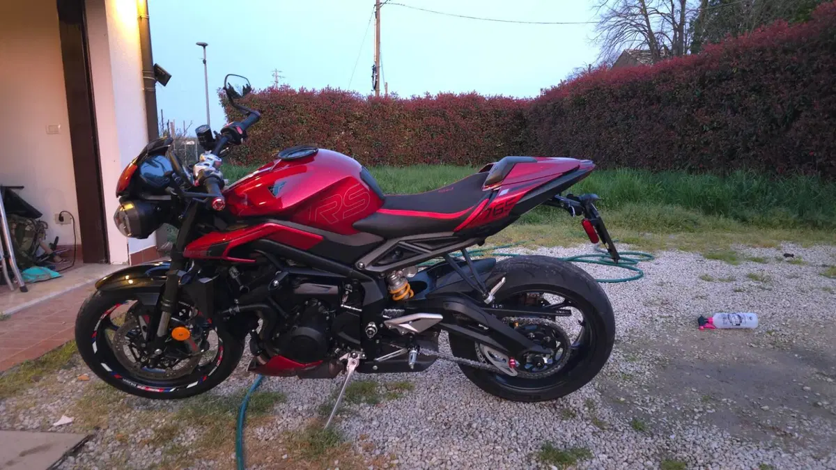 Triumph Street Triple 765 RS (2023 - 26) (5)