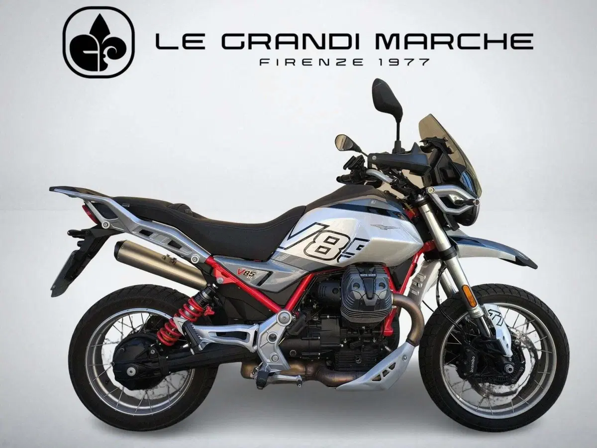 Moto Guzzi V85 TT (2024 - 26)