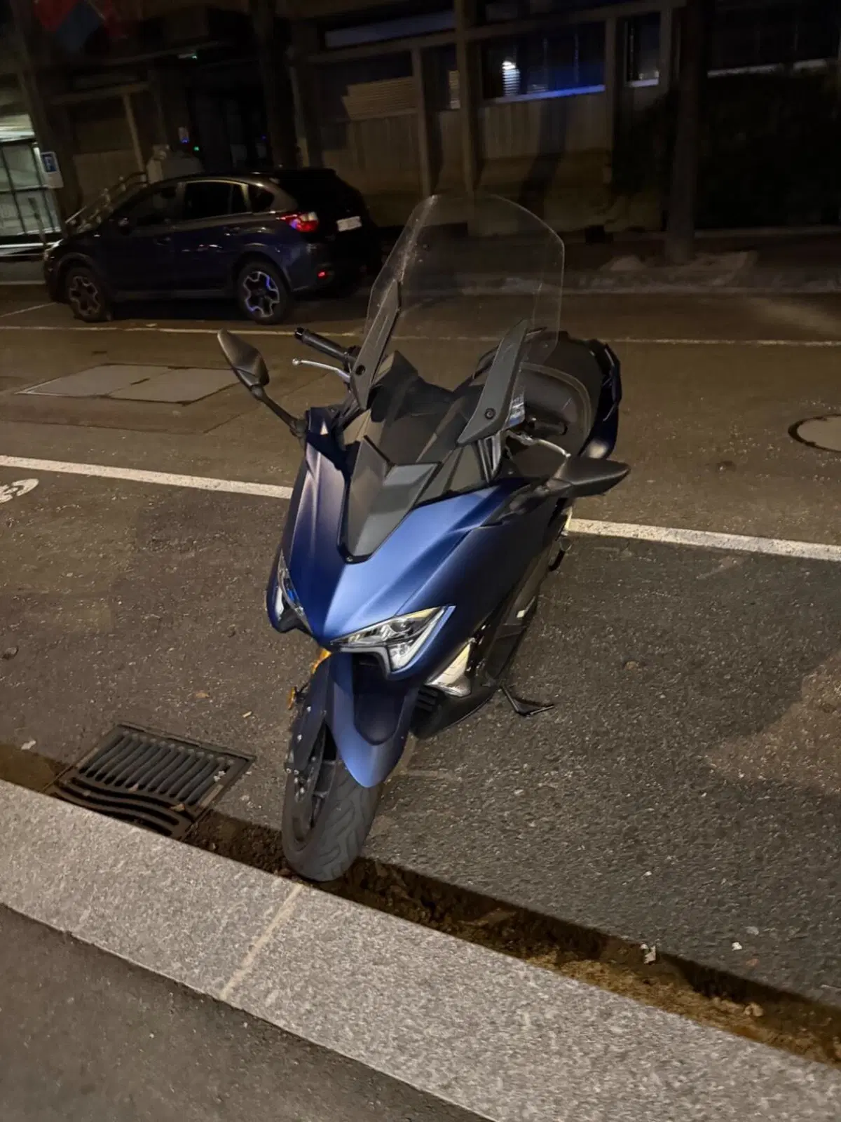 Yamaha T-Max 530 DX (2017 - 19) (2)