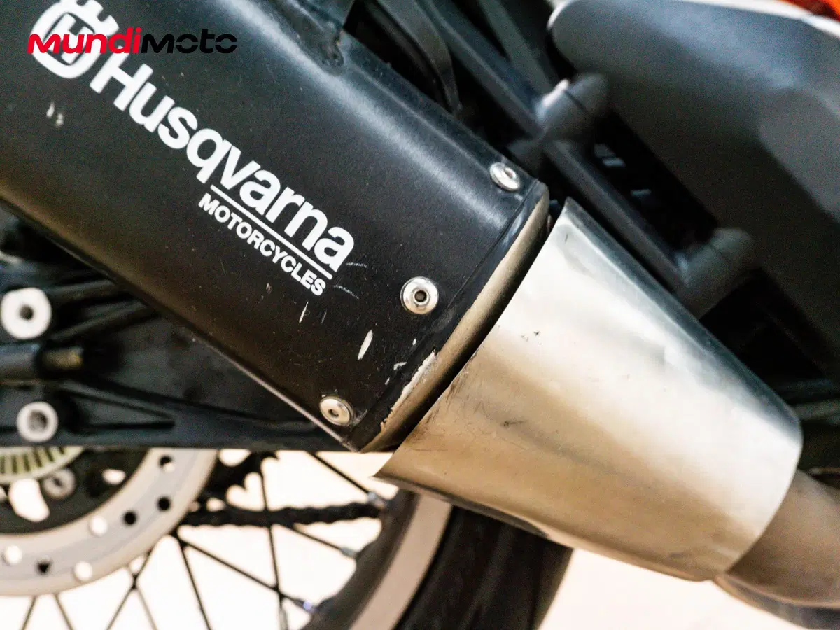 Husqvarna Svartpilen 401 (2024 - 26) (14)