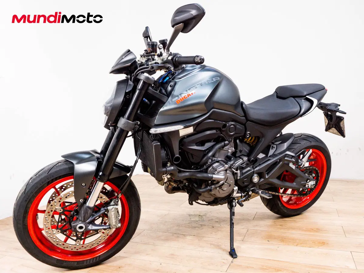 Ducati Monster 937 (2021 - 25) (8)