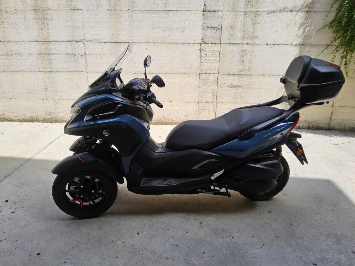 Yamaha Tricity 300 (2021 - 24) (3)