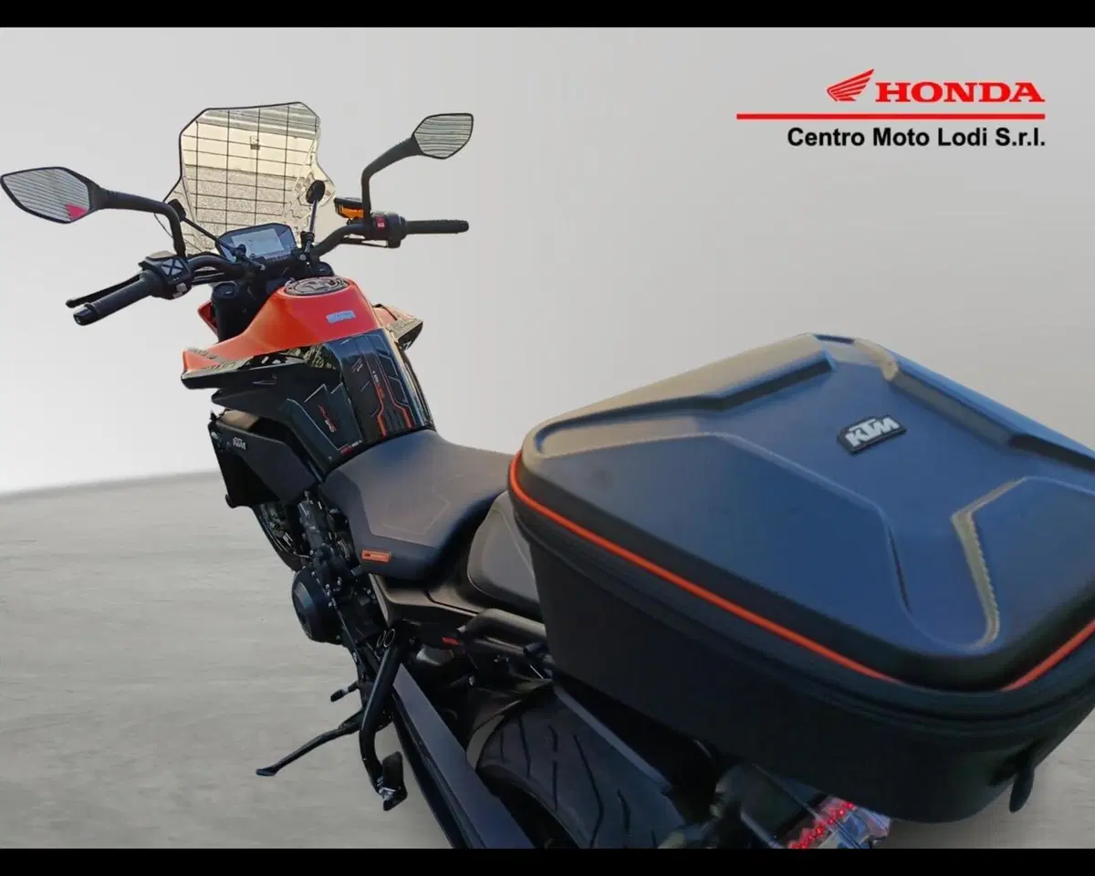 KTM 890 Duke GP (2022 - 23) (6)