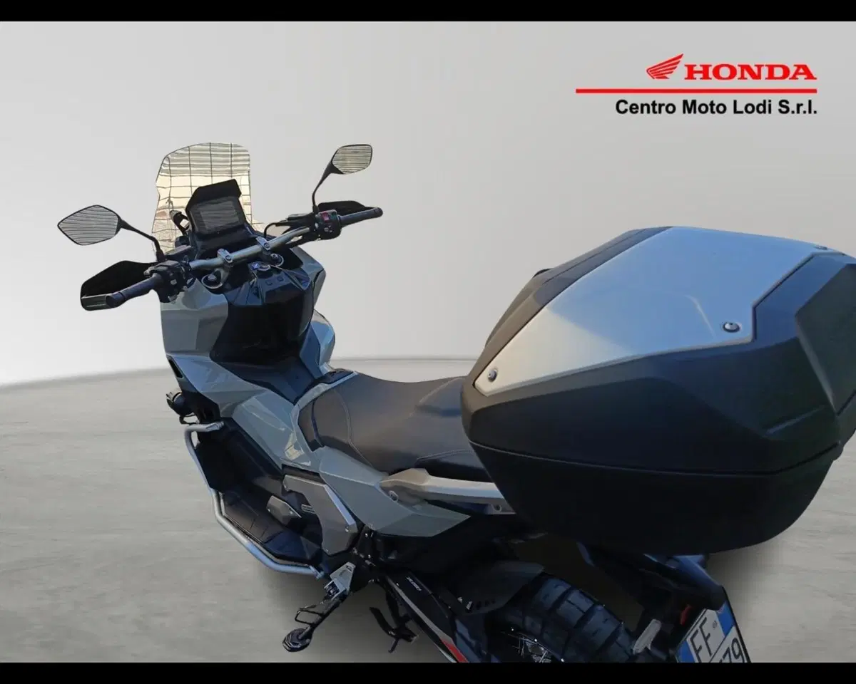Honda X-ADV 750 DCT Adventure (2021 - 24) (6)