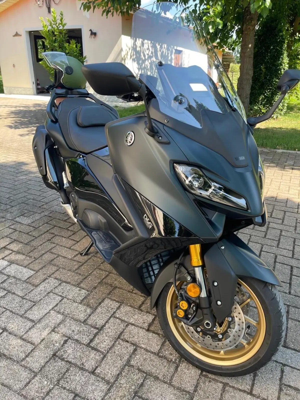 Yamaha T-Max 560 Tech Max (2022 - 24) (6)