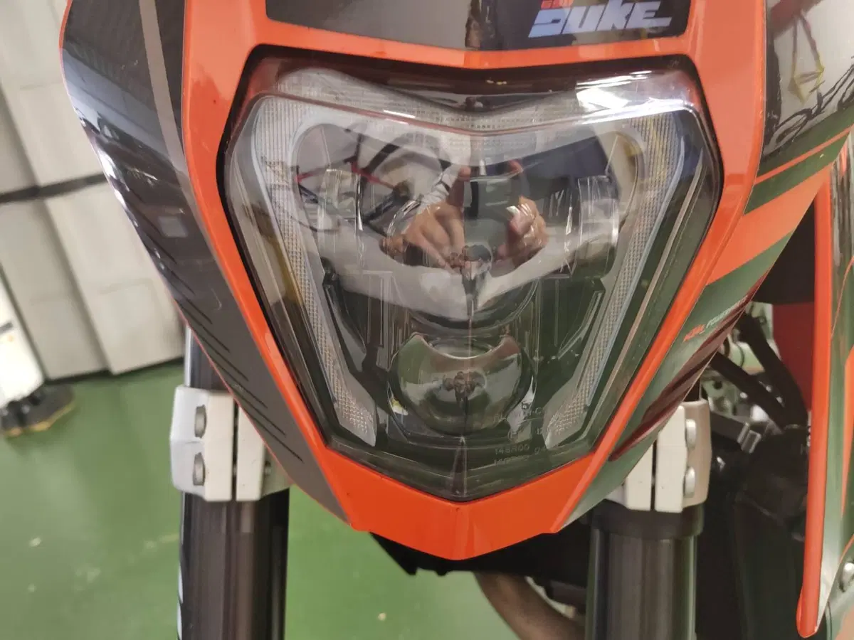 KTM 690 Duke (2016 - 19) (3)
