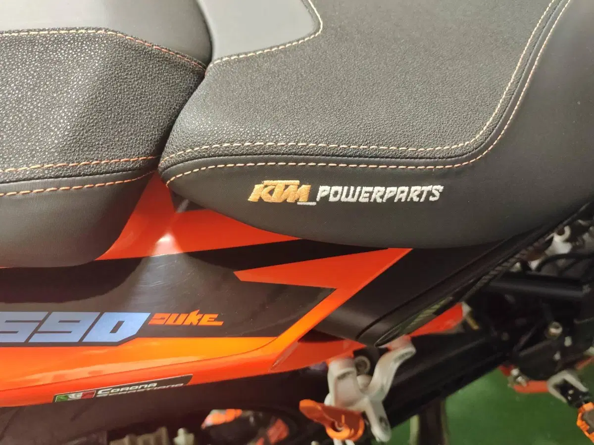 KTM 690 Duke (2016 - 19) (10)