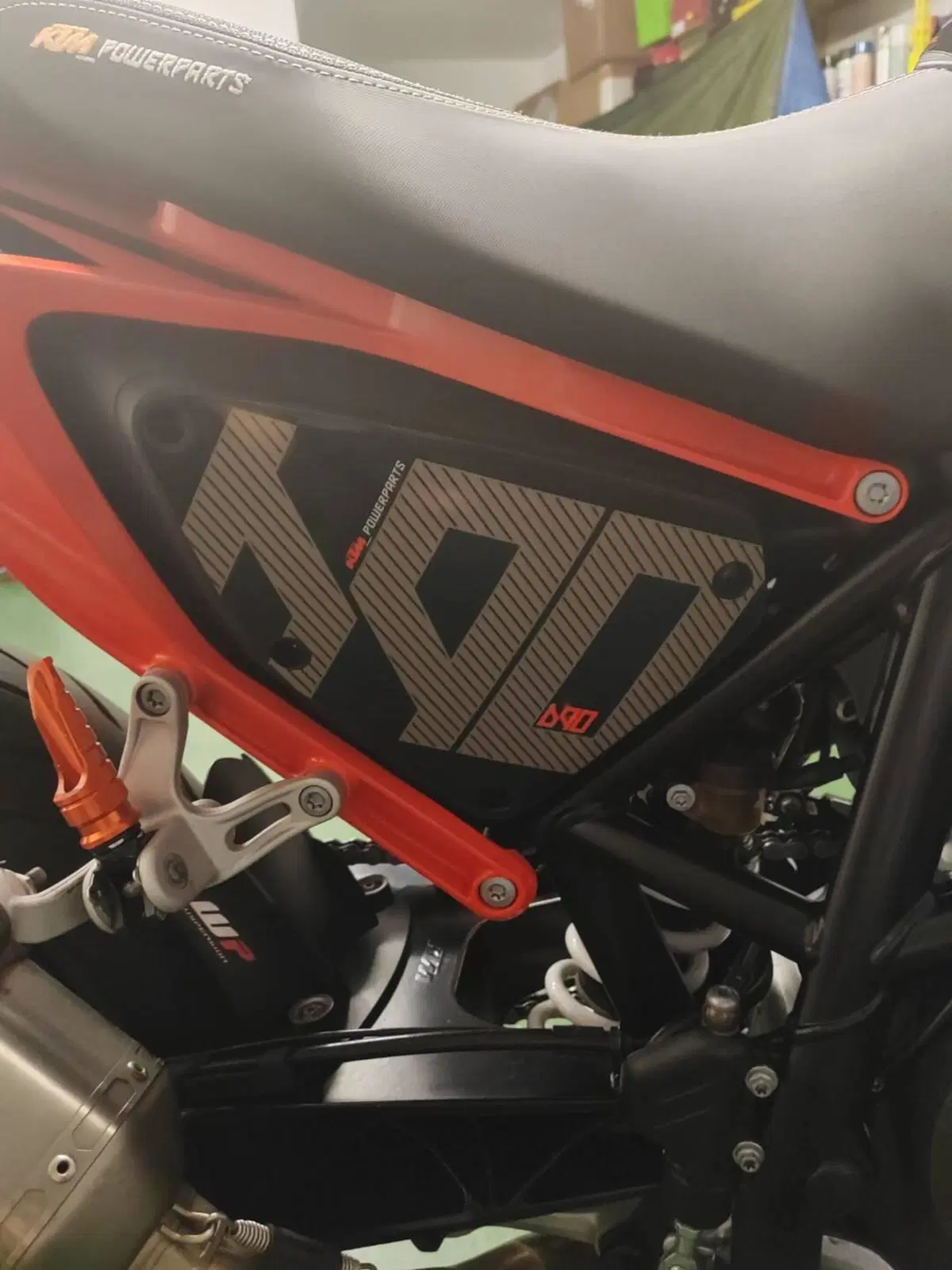 KTM 690 Duke (2016 - 19) (13)