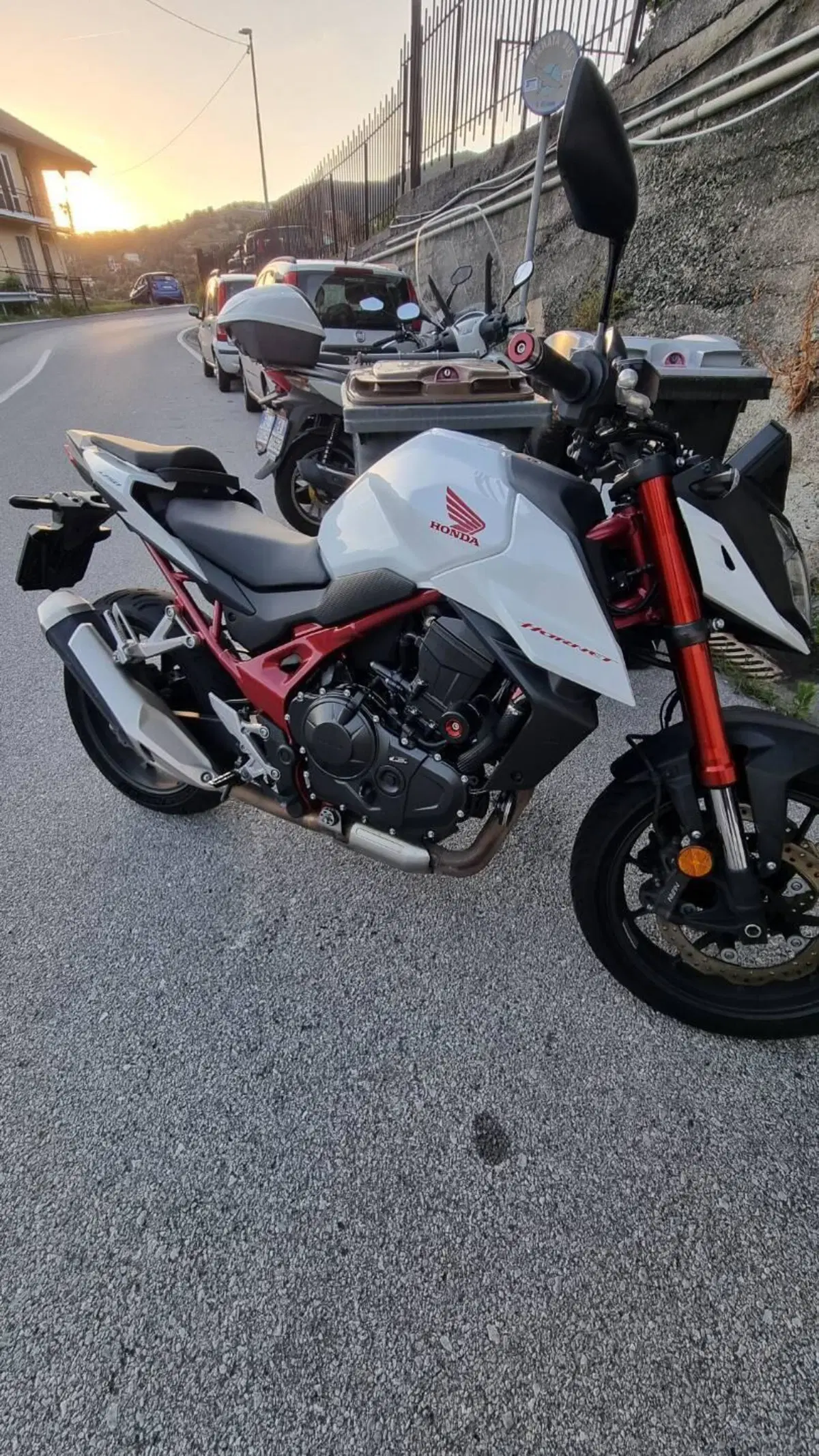 Honda CB 750 Hornet (2023 - 24) (2)