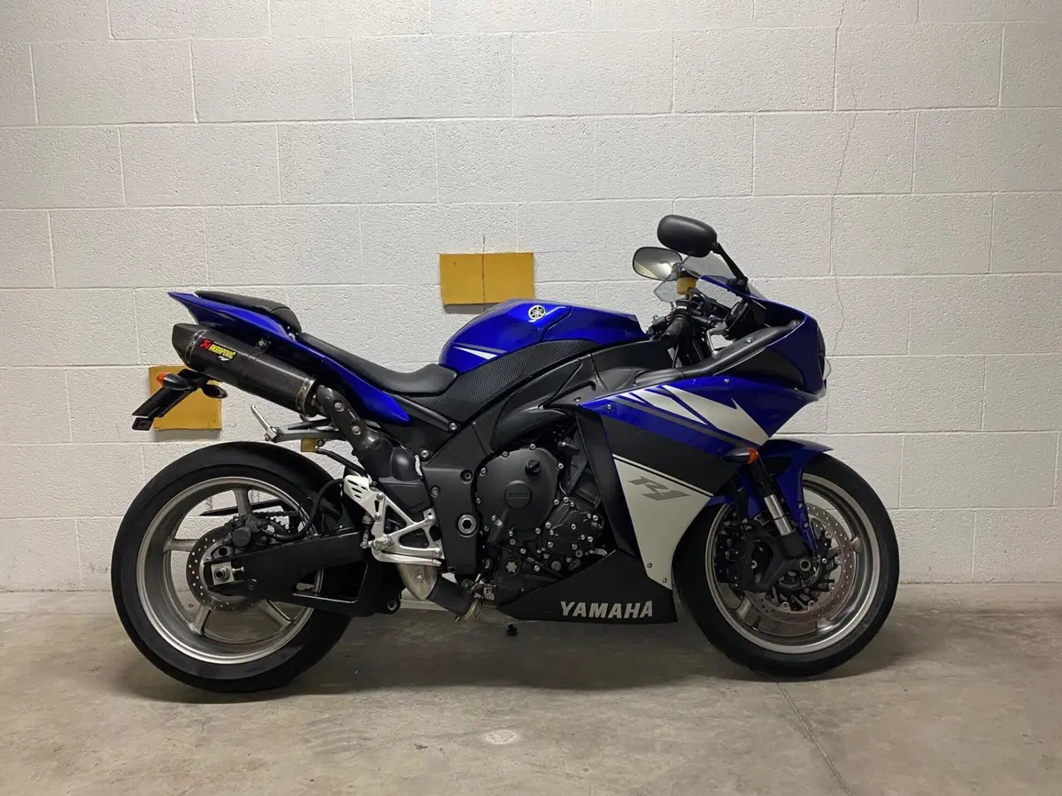 Yamaha YZF R1 (2009 - 11)