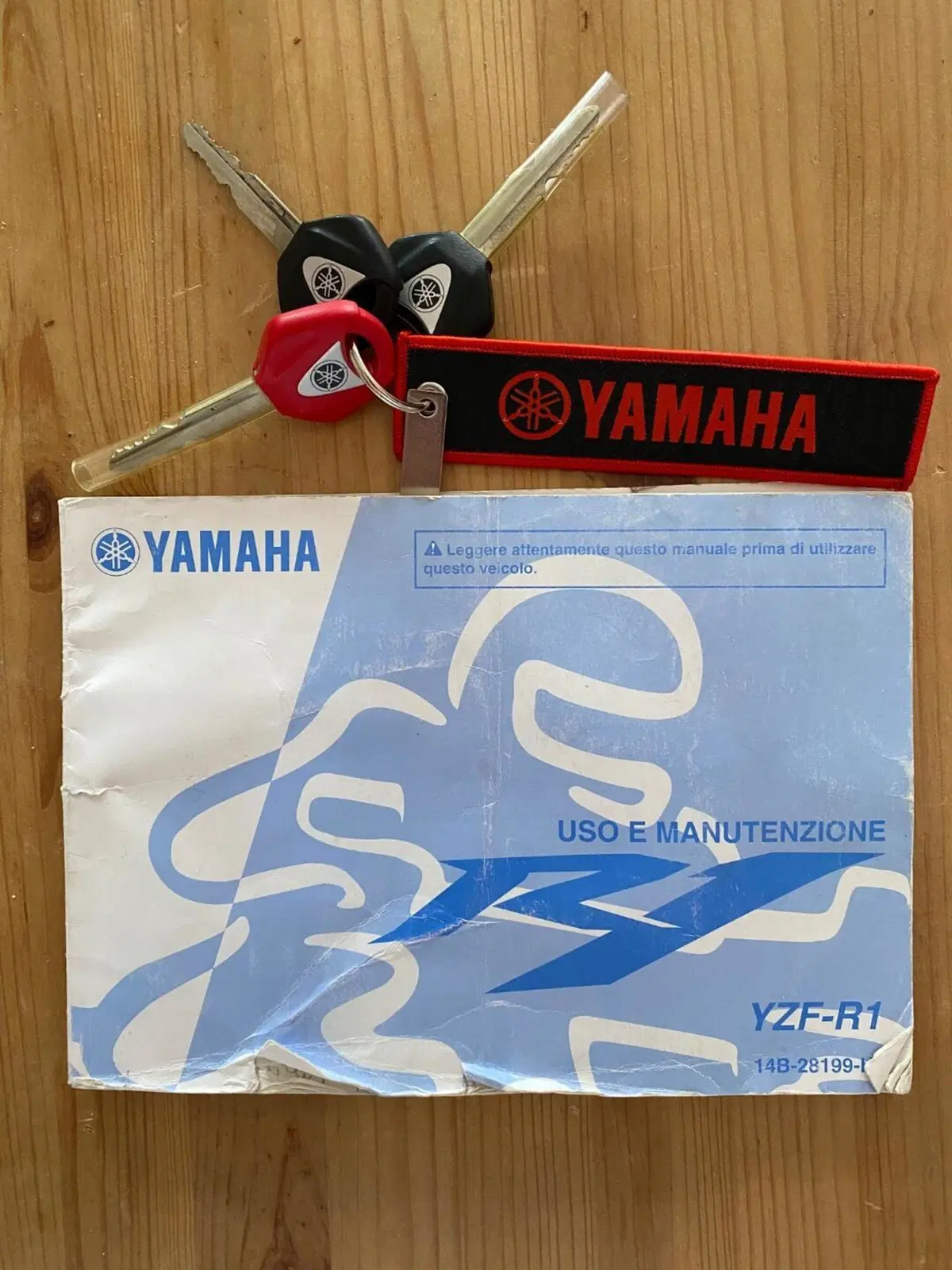 Yamaha YZF R1 (2009 - 11) (16)