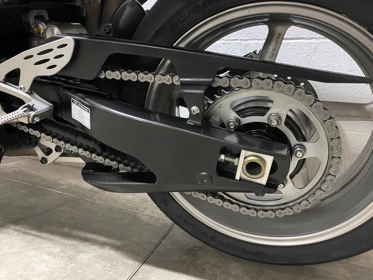 Yamaha YZF R1 (2009 - 11) (18)