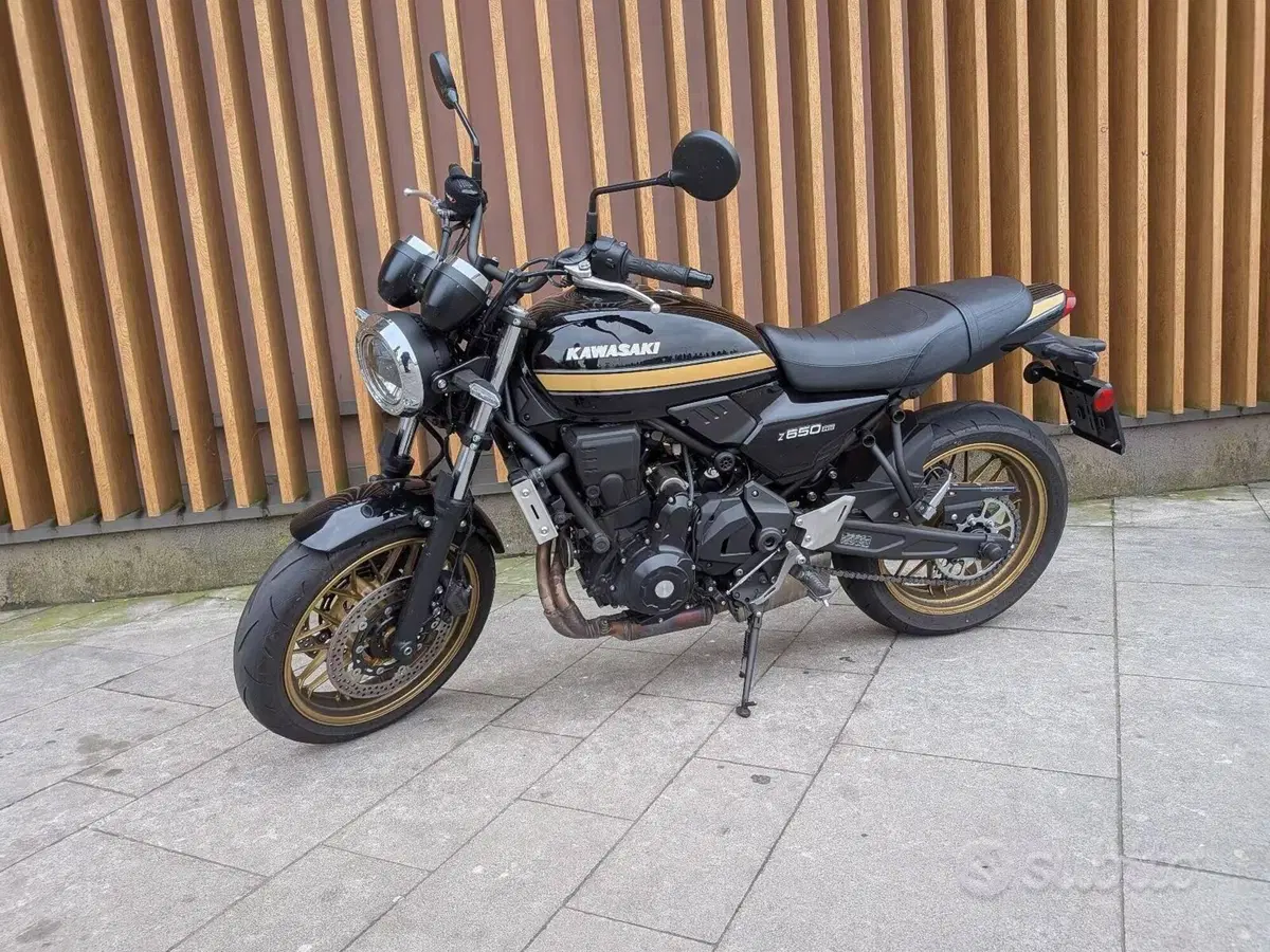 Kawasaki Z 650 RS (2025 - 26) (3)