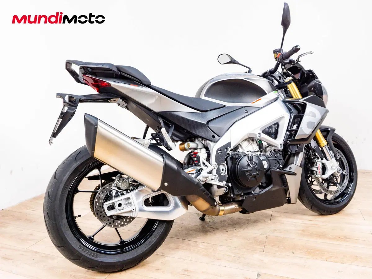 Aprilia Tuono V4 (2021 - 24) (3)