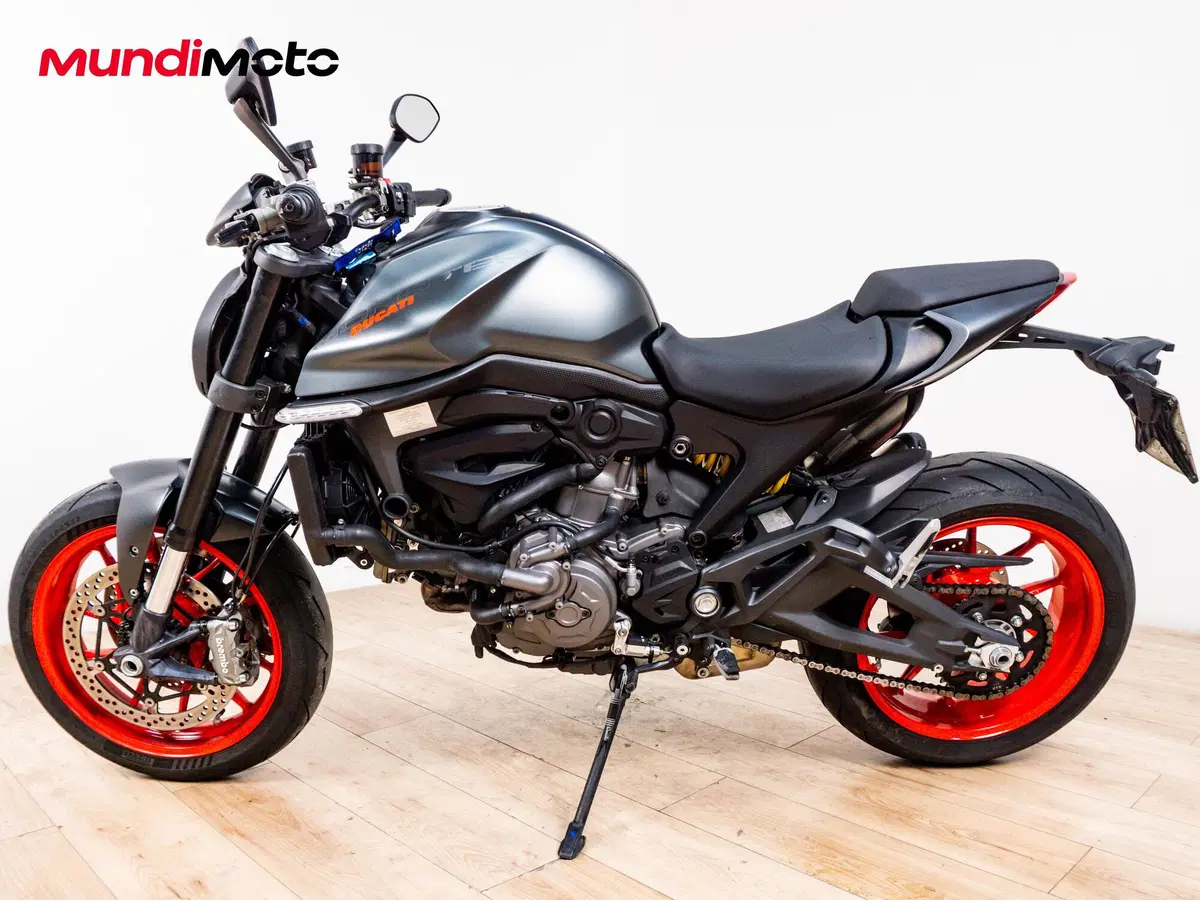 Ducati Monster 937 (2021 - 25) (6)