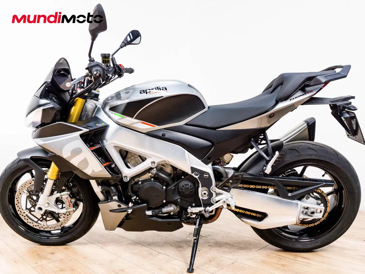 Aprilia Tuono V4 (2021 - 24) (6)