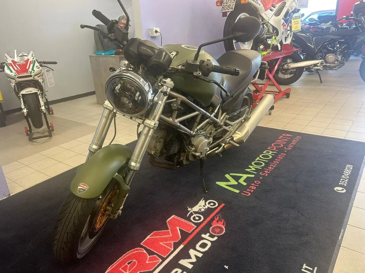 Ducati Monster 620 Dark (2003 - 06) (11)