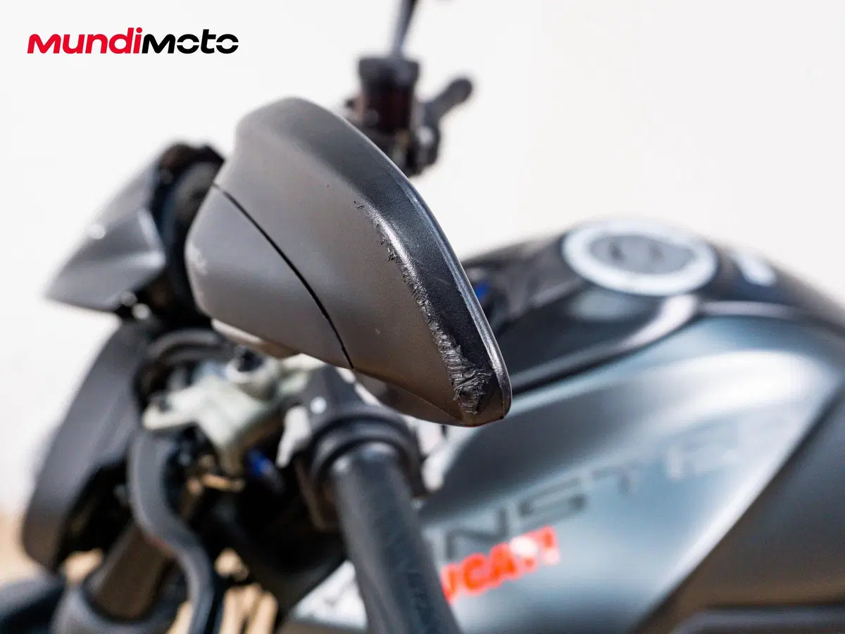 Ducati Monster 937 (2021 - 25) (13)