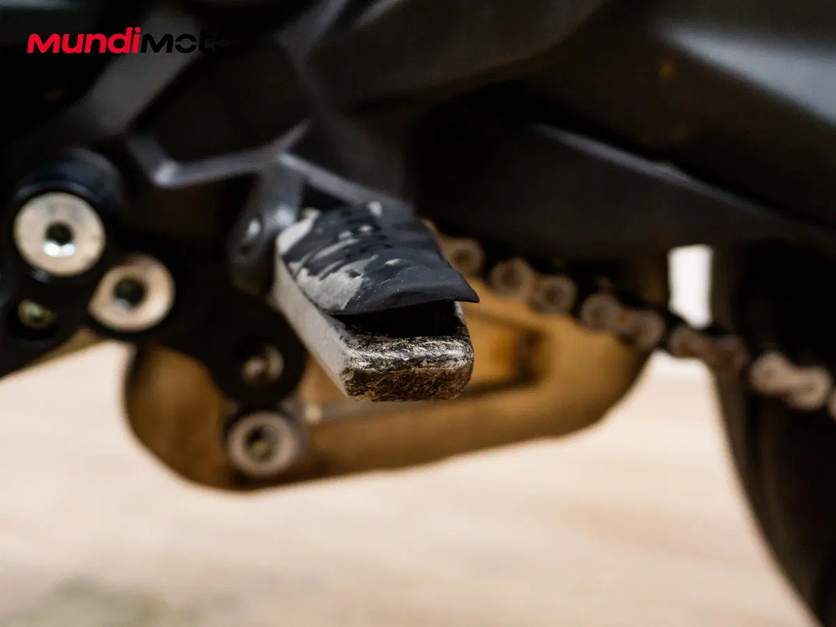 Ducati Monster 937 (2021 - 25) (14)