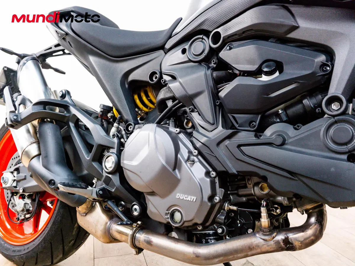 Ducati Monster 937 (2021 - 25) (5)