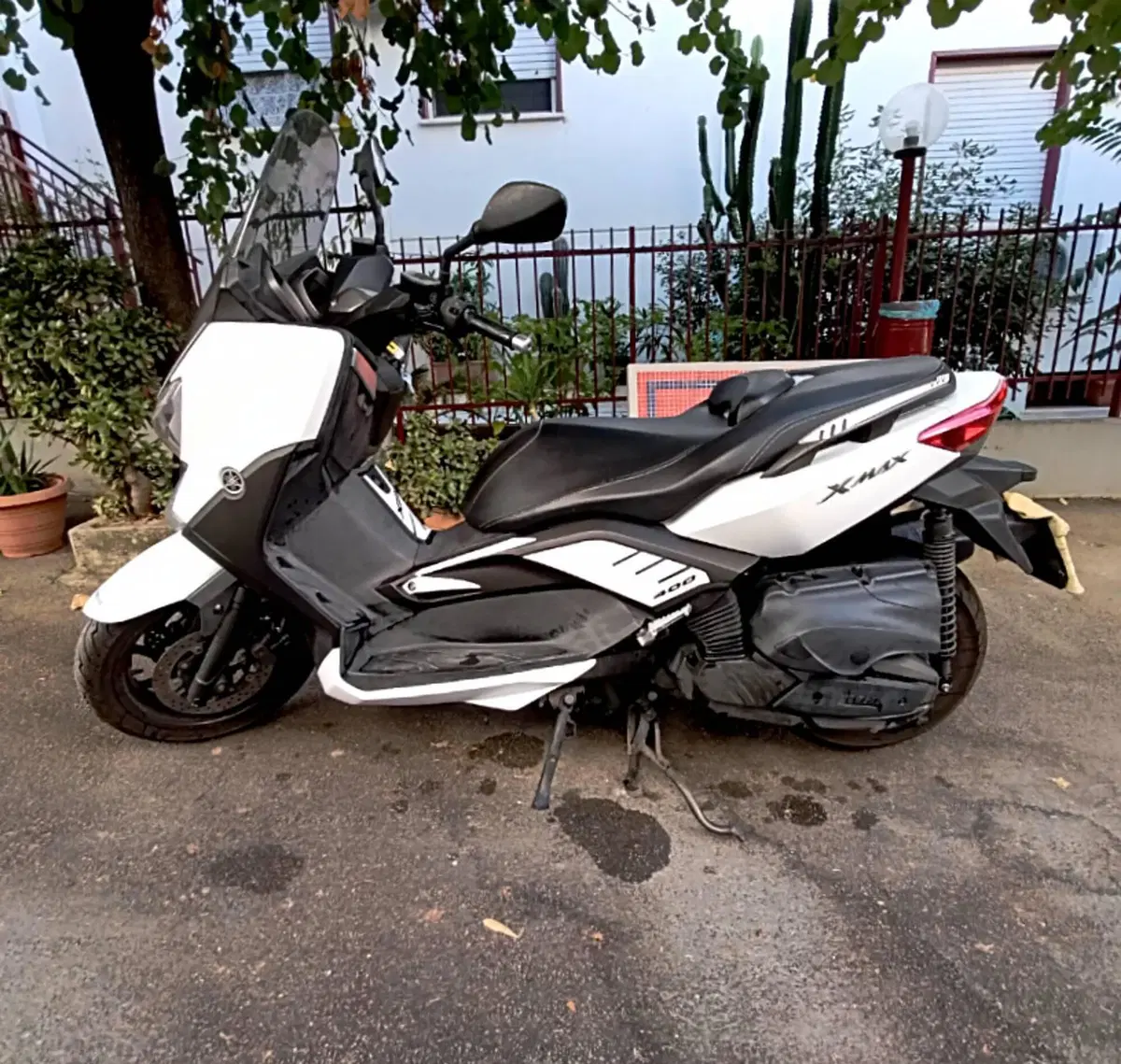 Yamaha X-Max 400 (2013 - 16) (3)
