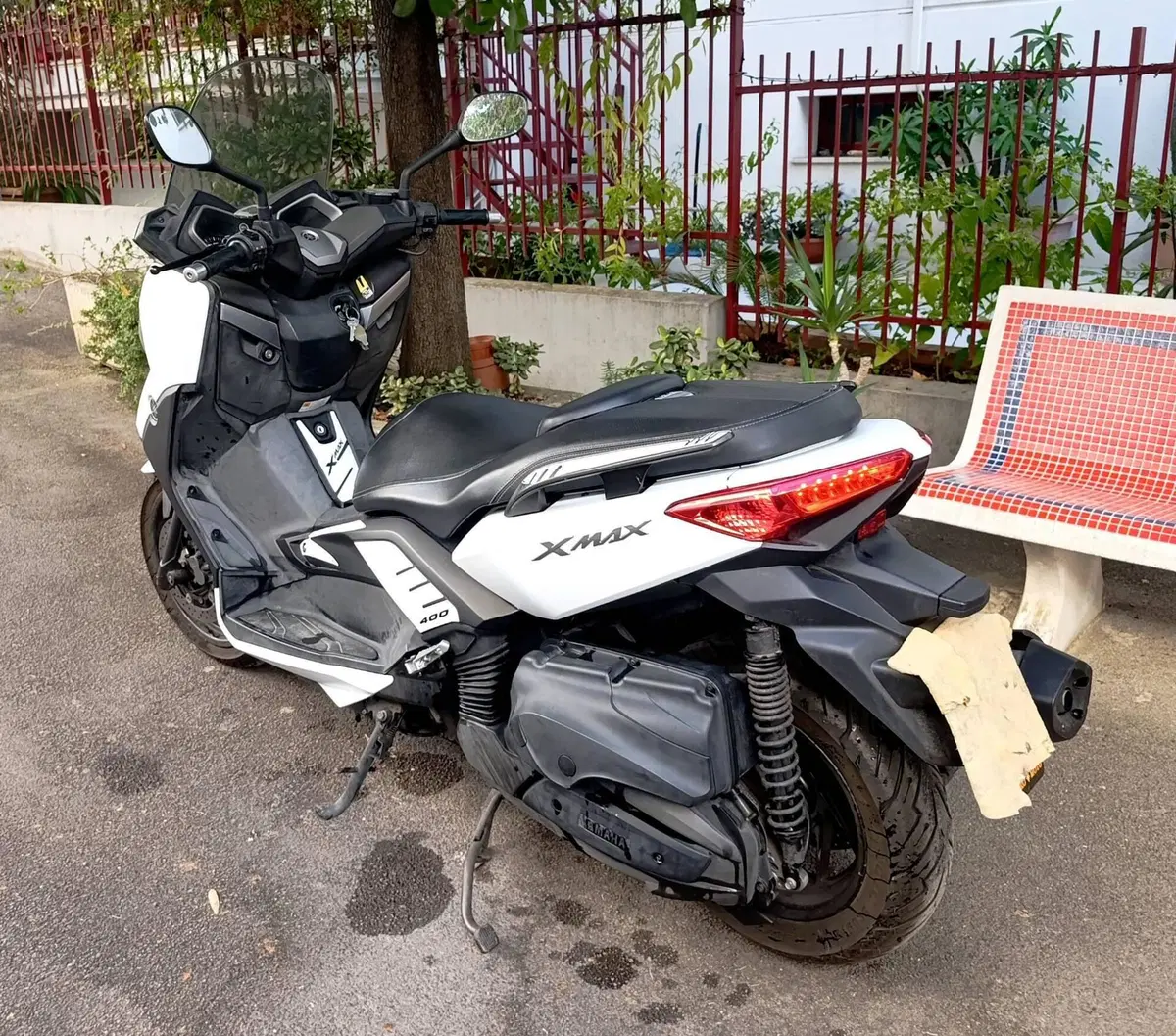 Yamaha X-Max 400 (2013 - 16) (4)