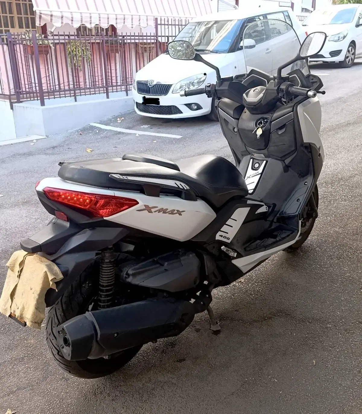 Yamaha X-Max 400 (2013 - 16) (5)