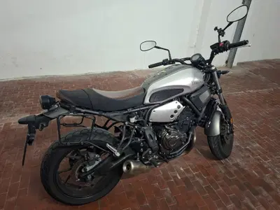 Yamaha XSR 700 ABS (2016 - 20) usata