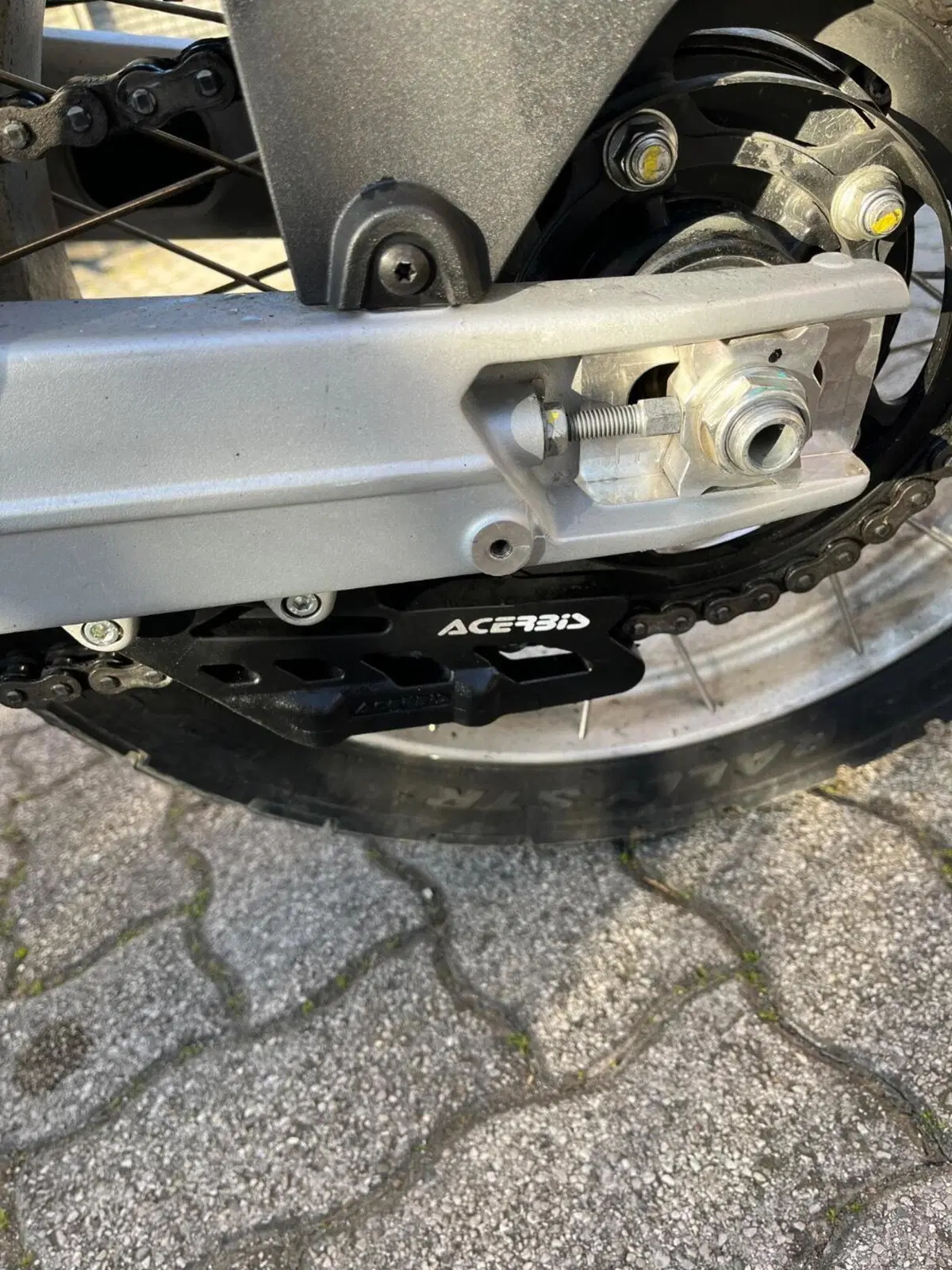 Aprilia Tuareg 660 (2022 - 24) (8)