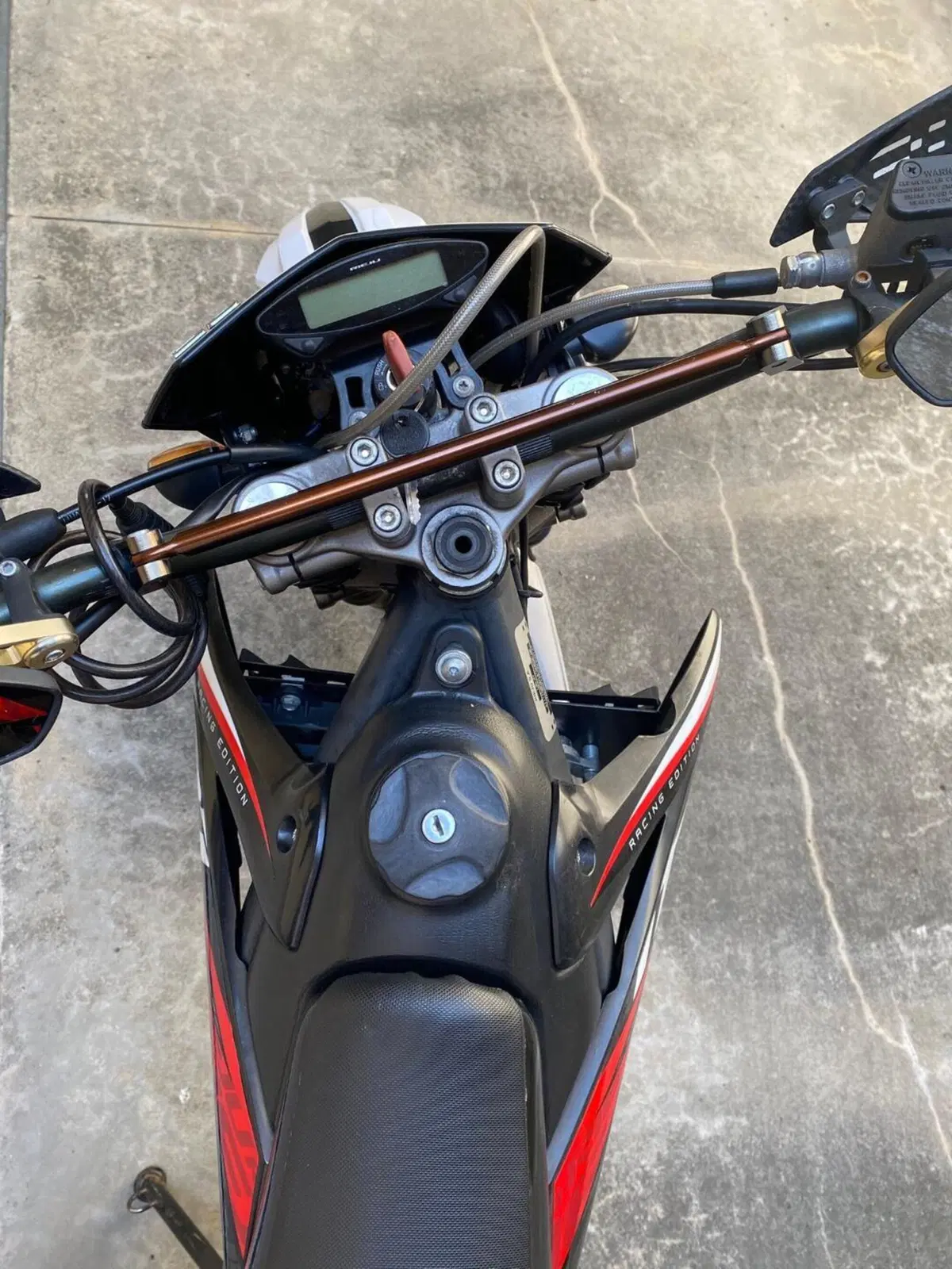 Rieju Marathon 125 Motard Pro (2017 - 20) (4)