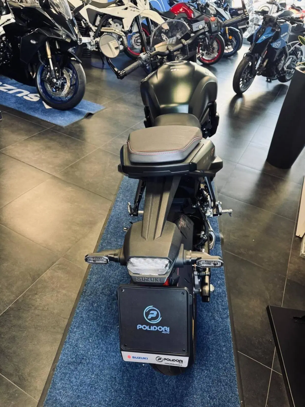 Suzuki GSX-8TT (2025 - 26) (5)