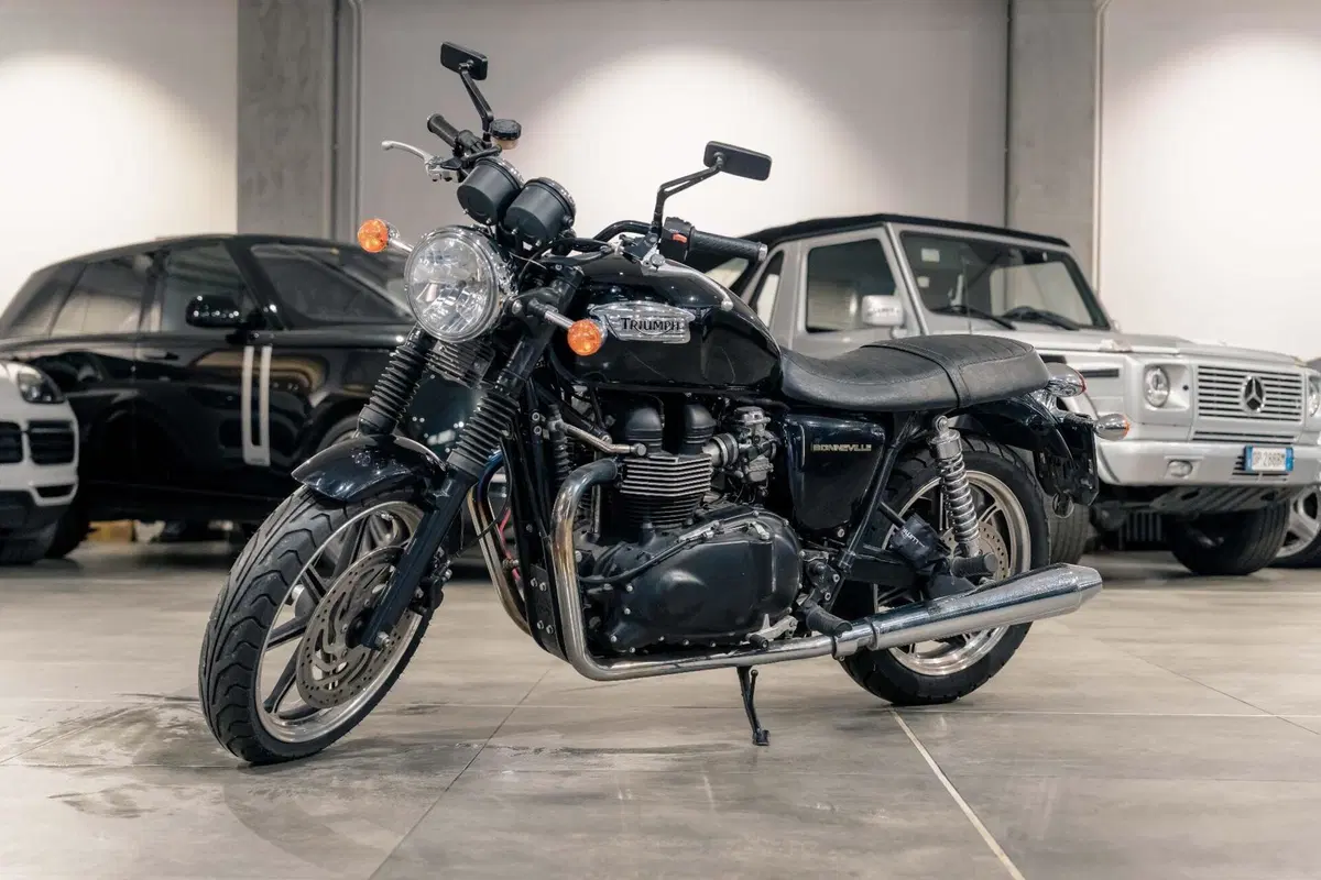 Triumph Bonneville T100 (2008 - 16)