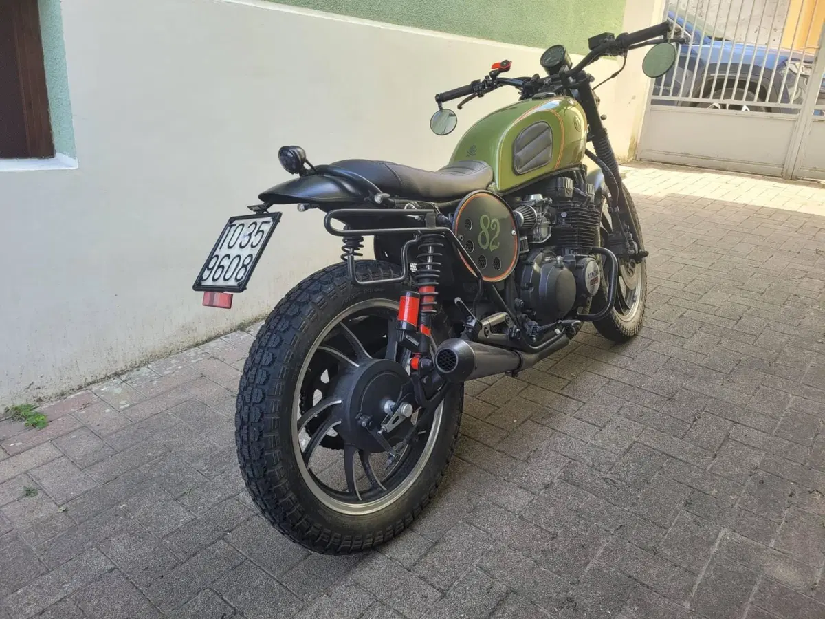 Yamaha XJ 550 (2)