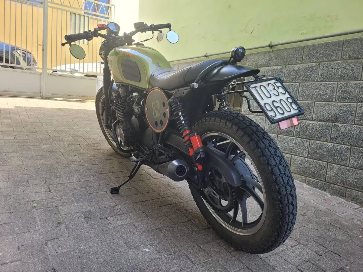 Yamaha XJ 550 (3)