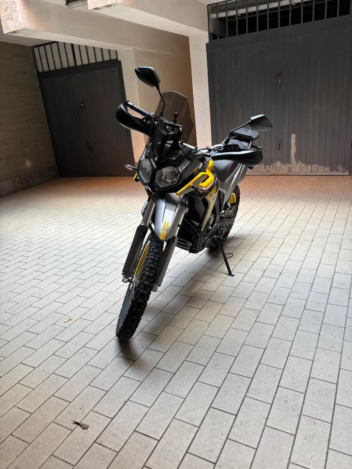 Voge 300 GY Rally (2022) (4)