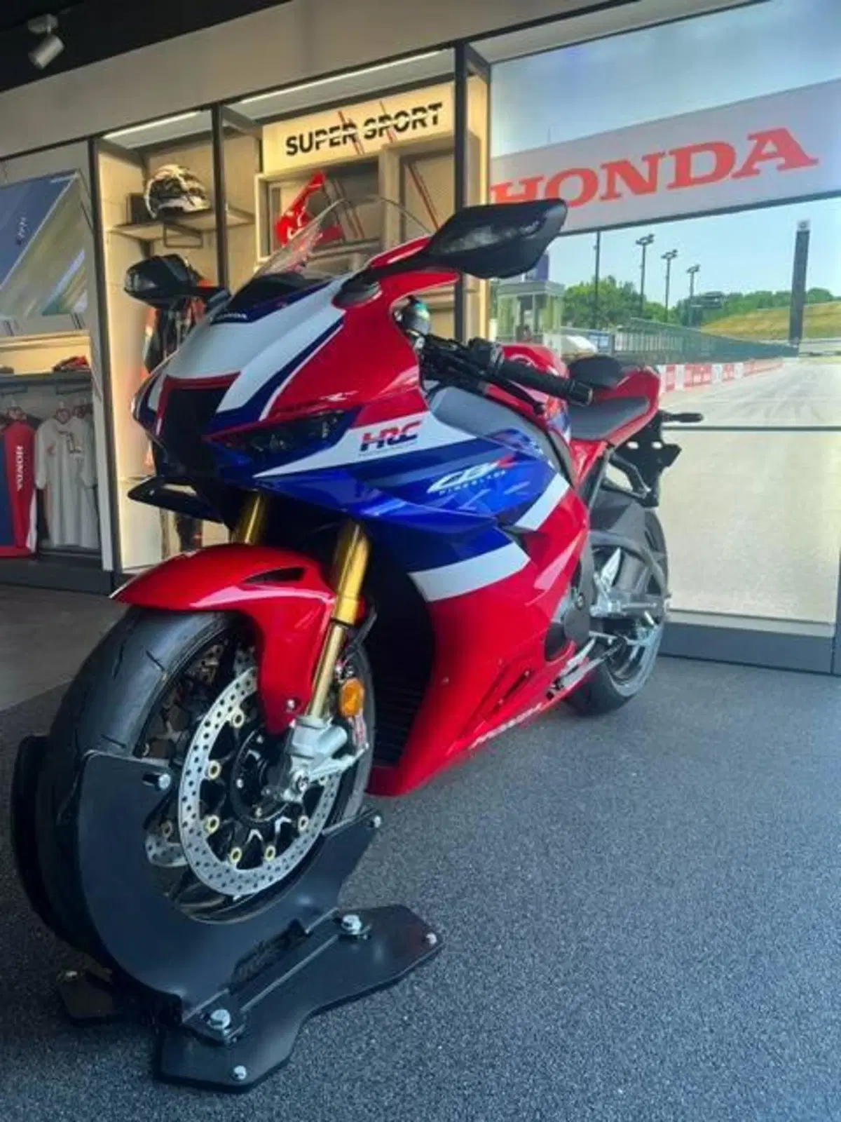 Honda CBR 1000 RR-R Fireblade SP (2024 - 26)