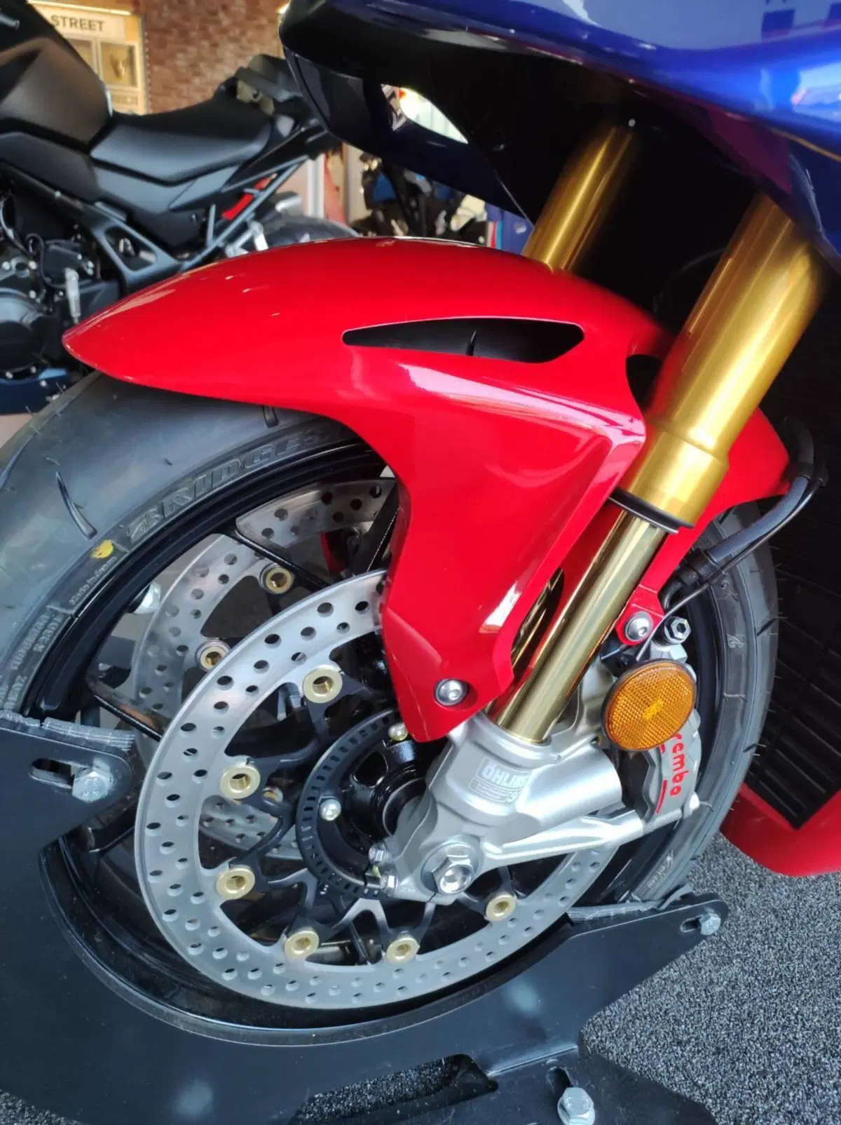 Honda CBR 1000 RR-R Fireblade SP (2024 - 26) (2)