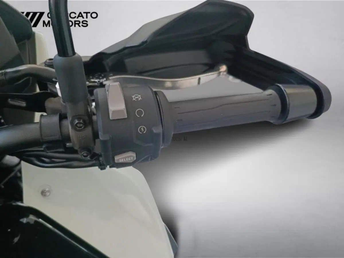 Kawasaki Versys 1100 SE Grand Tourer (2025 - 26) (11)