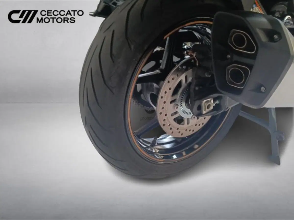 Kawasaki Versys 1100 SE Grand Tourer (2025 - 26) (15)