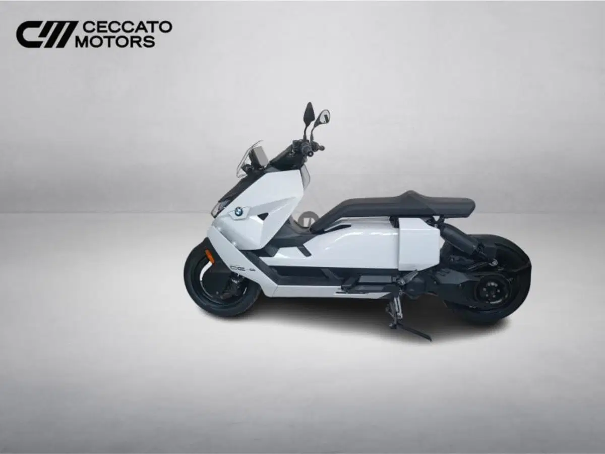 Bmw CE 04 (2021 - 25) (8)
