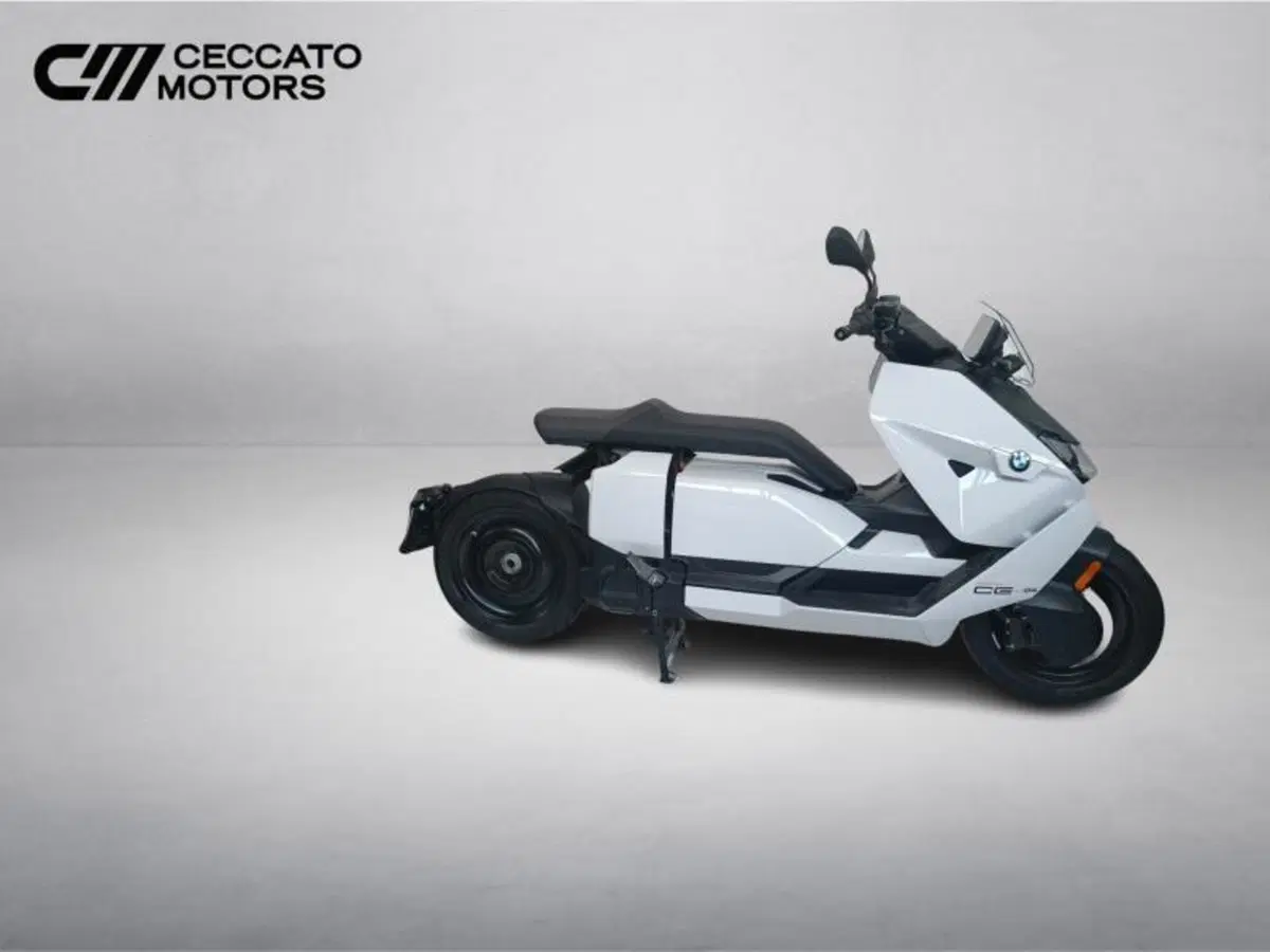 Bmw CE 04 (2021 - 25) (3)
