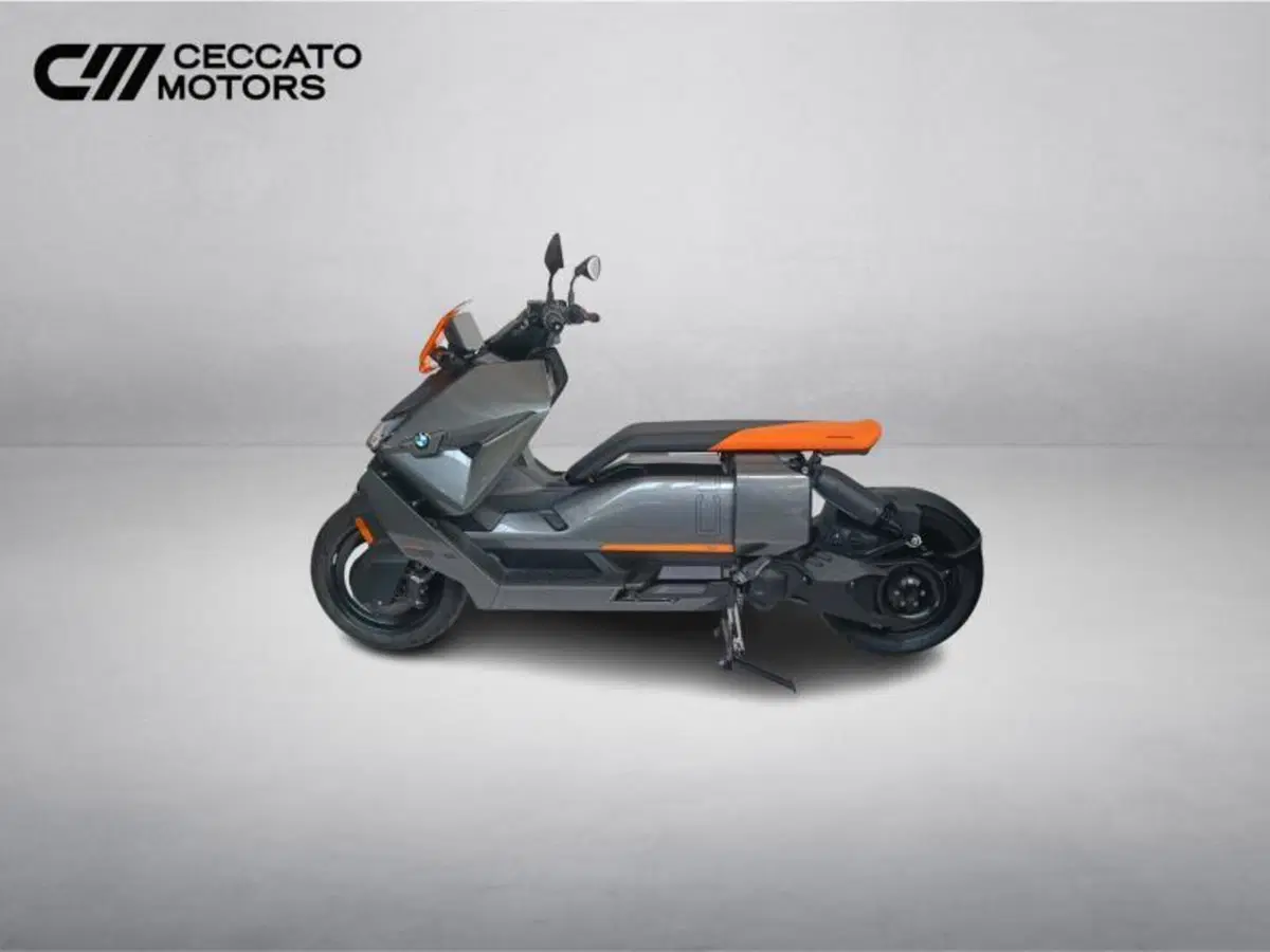 Bmw CE 04 (2021 - 25) (7)
