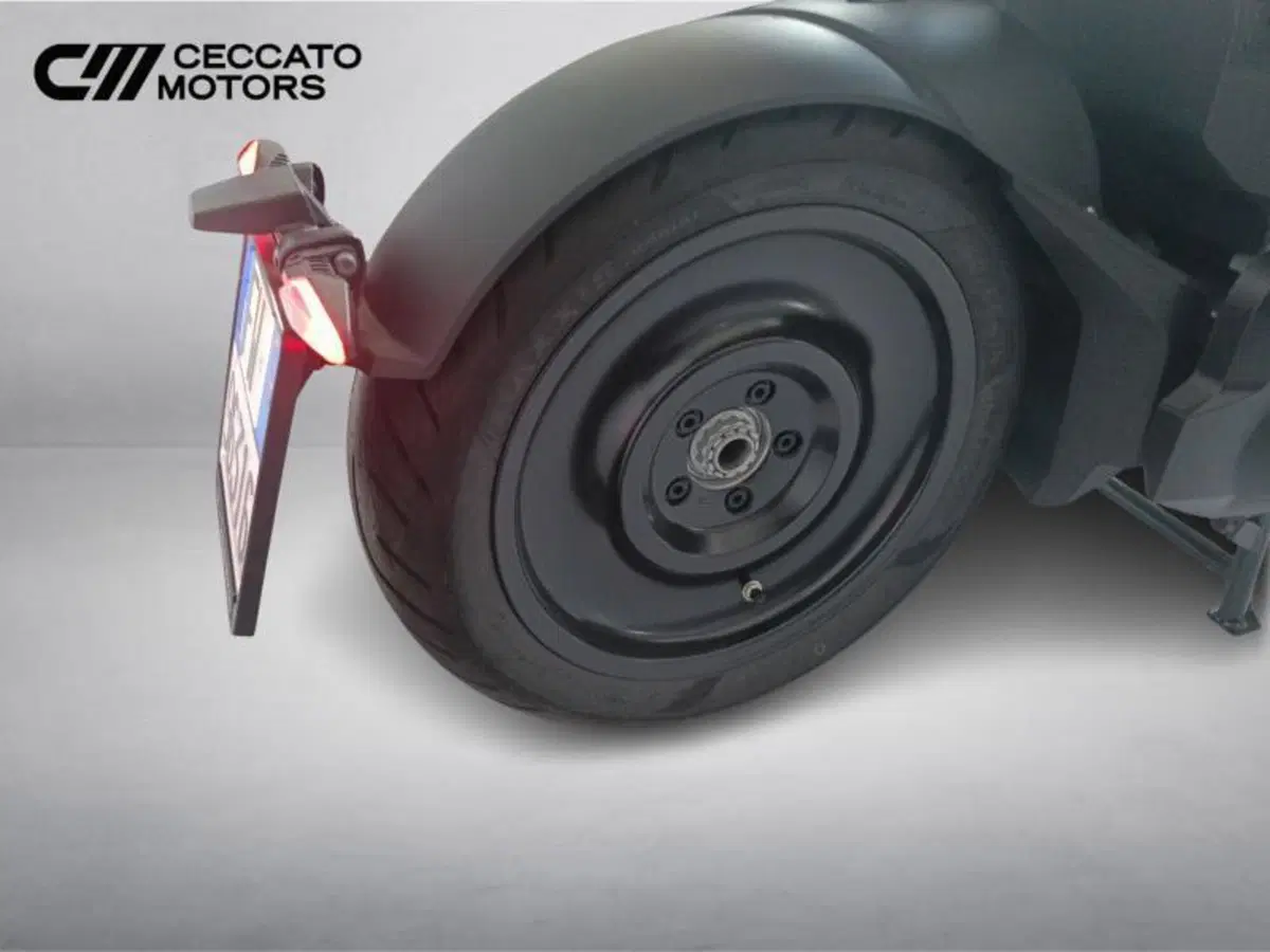 Bmw CE 04 (2021 - 25) (14)