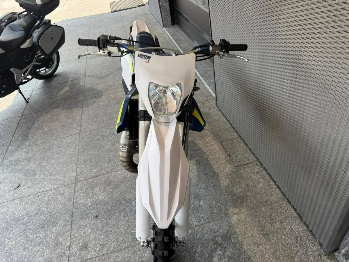 Husqvarna TE 125 (2016) (8)