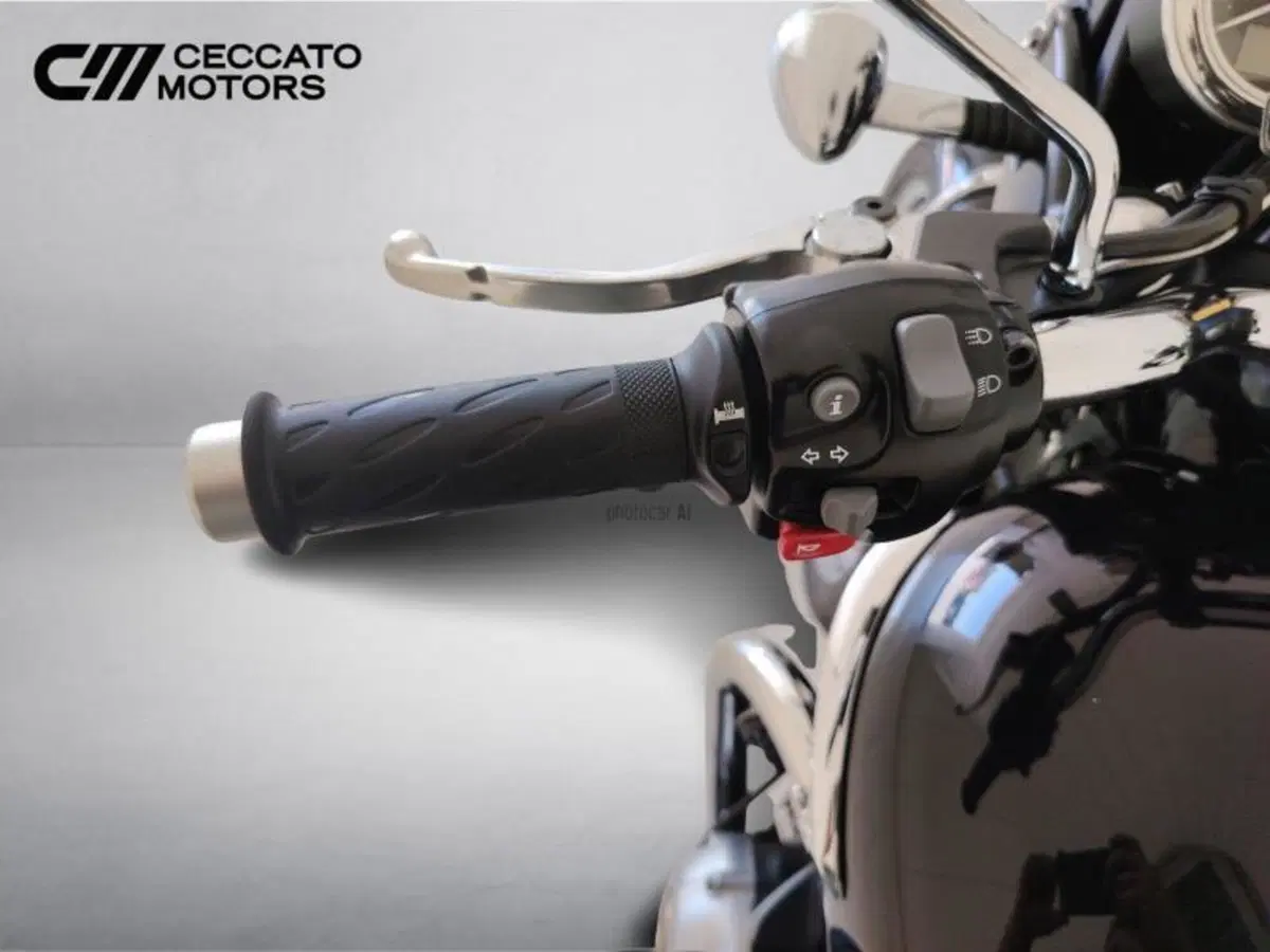 Triumph Bonneville T120 (2016 - 20) (13)